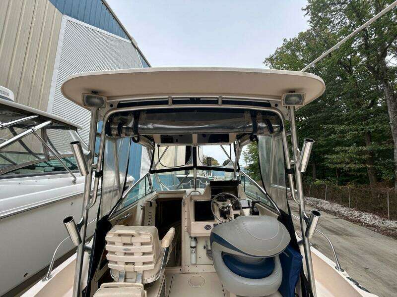 2004 Grady-White Gulfstream 232