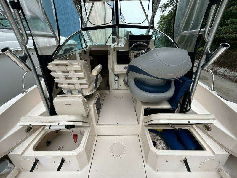 2004 Grady-White Gulfstream 232