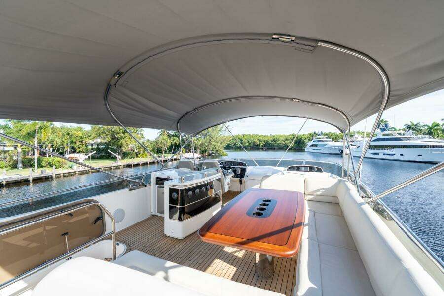 2012 Princess 64 Flybridge