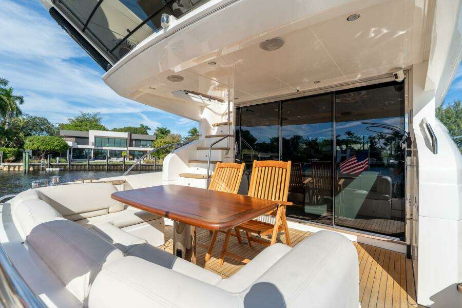 2012 Princess 64 Flybridge