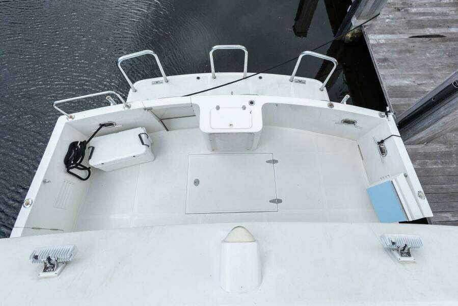 2005 Ocean Alexander Raised Pilothouse Flybridge Sedan