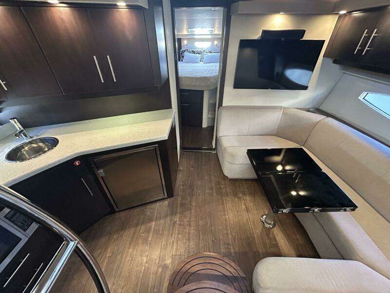 2018 Regal 42 Sport Coupe