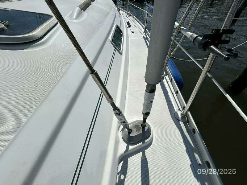 38' Beneteau standing rigging1
