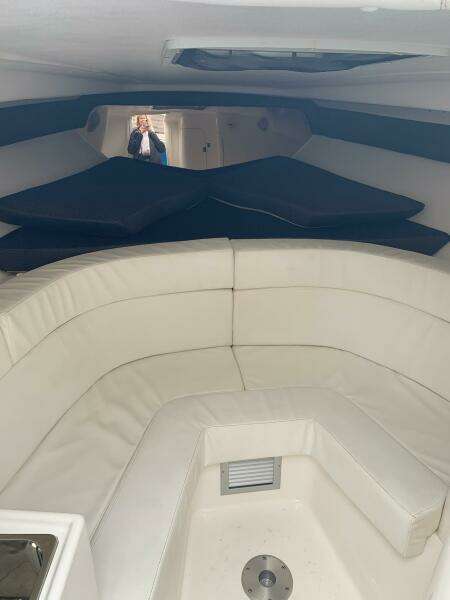 2000 Intrepid 356 Cuddy