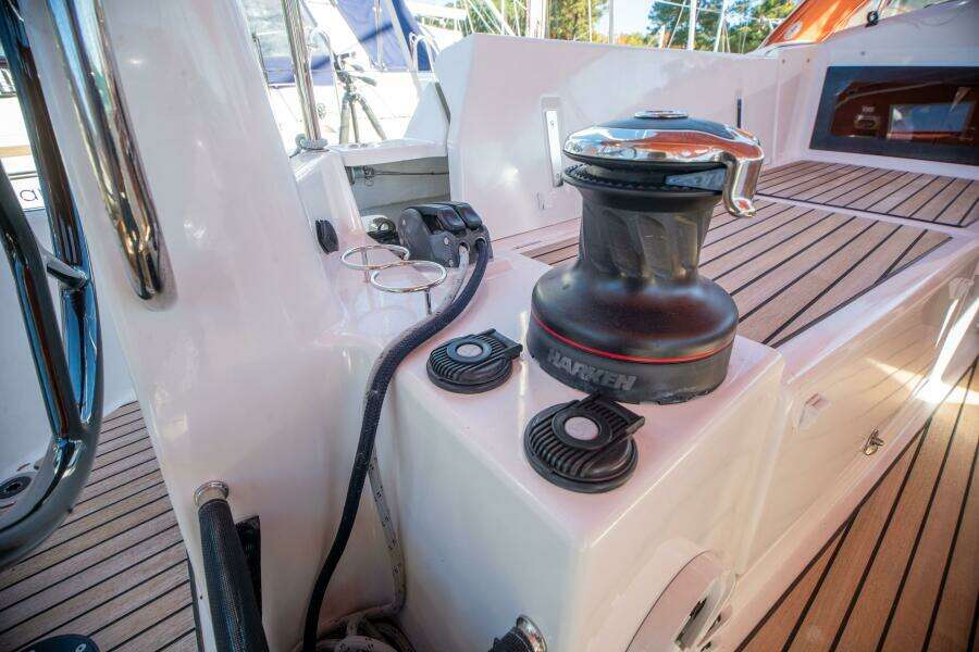 2022 Jeanneau Sun Odyssey 440