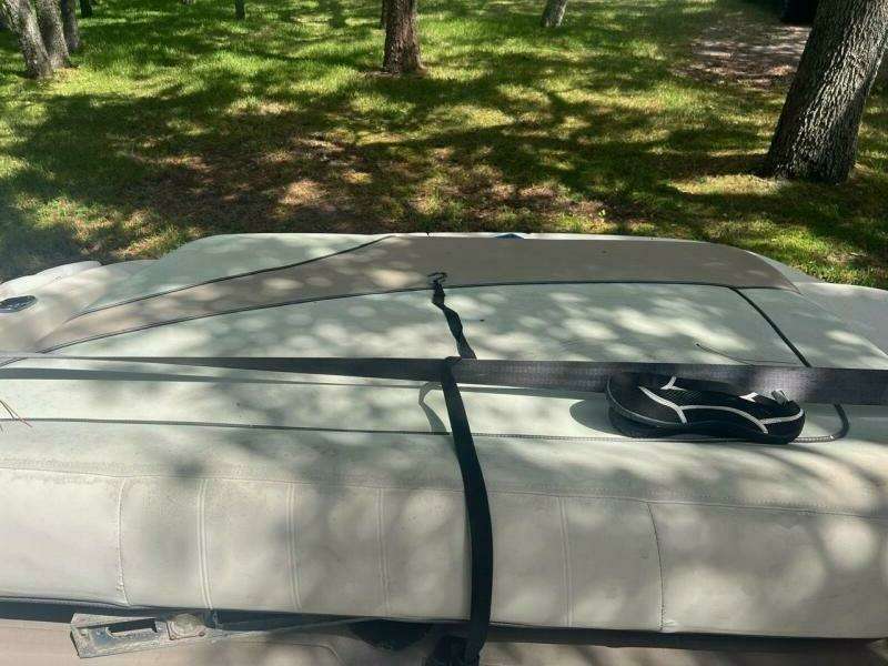 2003 Sea Ray 220 Bow Rider