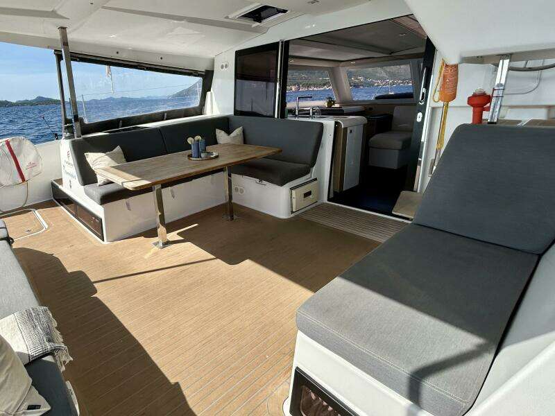 2021 Fountaine Pajot Isla 40