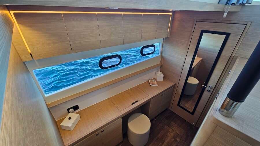 2023 Aquila 54 Yacht