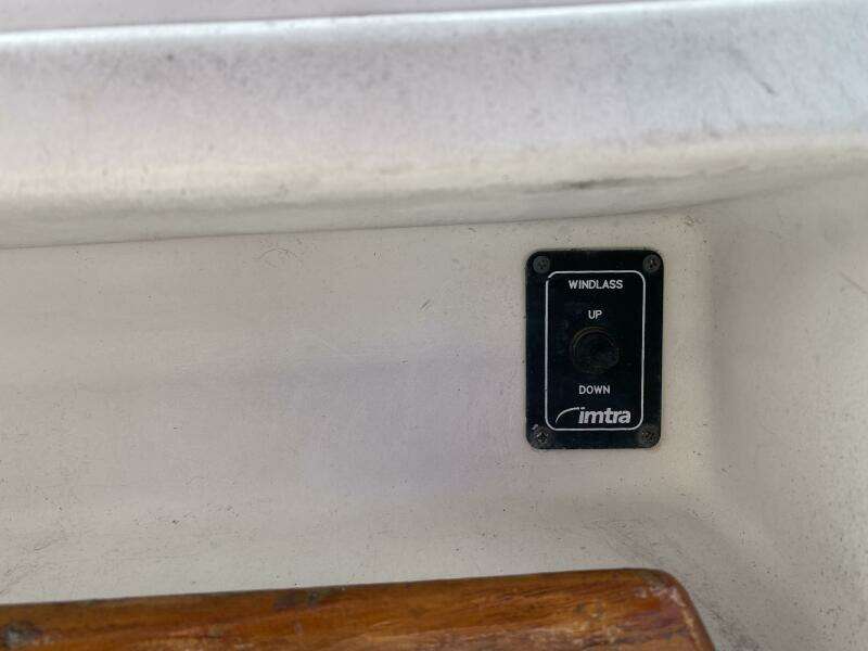 1987 Dickerson 37 aft cockpit