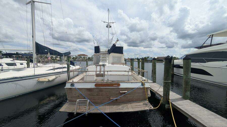 1983 Grand Banks 42 Classic