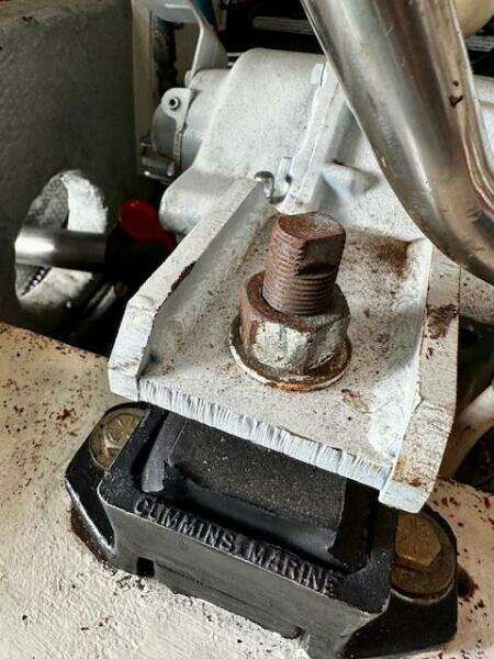 2001 Silverton 42 Convertible