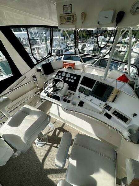 2001 Silverton 42 Convertible