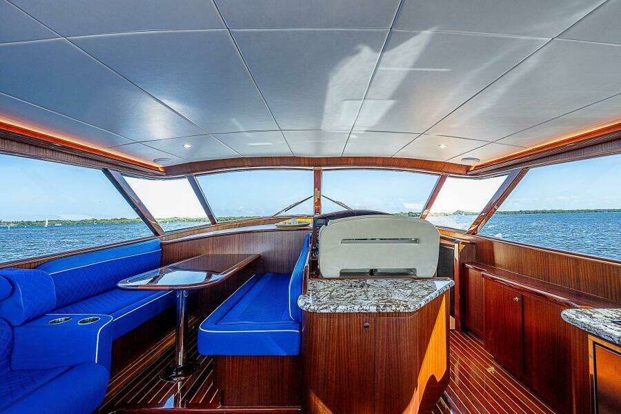 Maverick 55 Lucky -  Helm