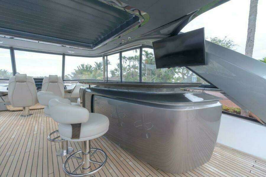 Princess 85 Kaos Flybridge