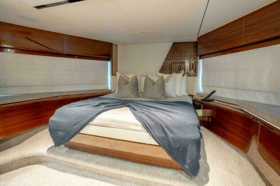 Princess 85 Kaos Guest Stateroom