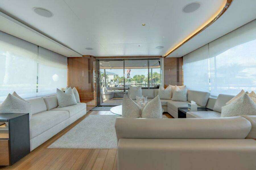 Princess 85 Kaos Salon