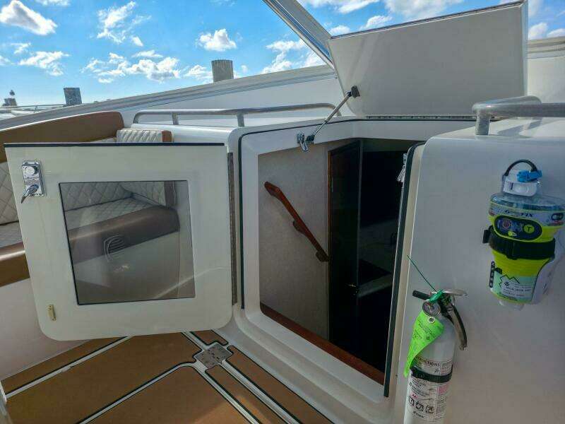 2005 Buddy Davis 35 Express