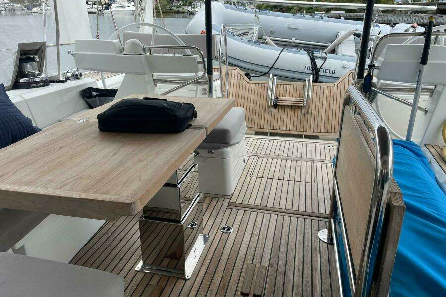 2017 Beneteau Sense 57