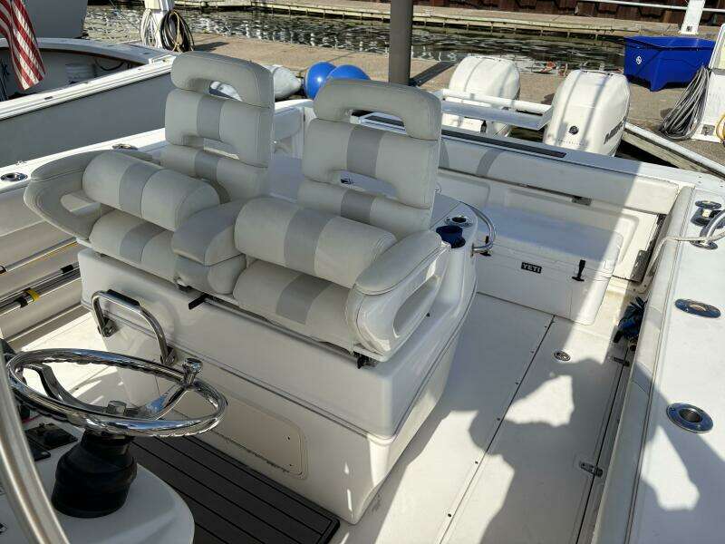 2008 Boston Whaler 320 Outrage Helm Seating looking aft