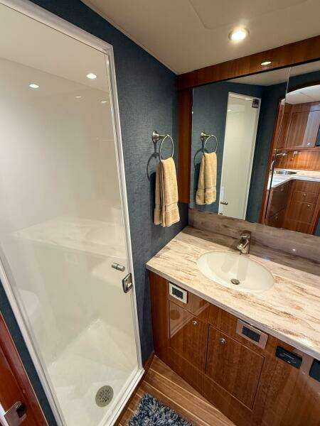 2019 Viking 38 Billfish