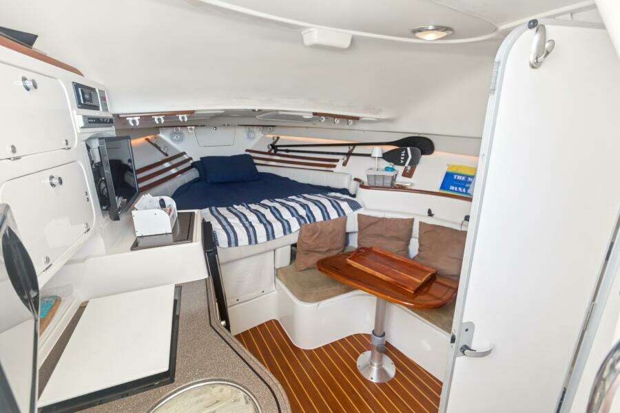 2006 Grady-White 330 Express - POLE POSITION