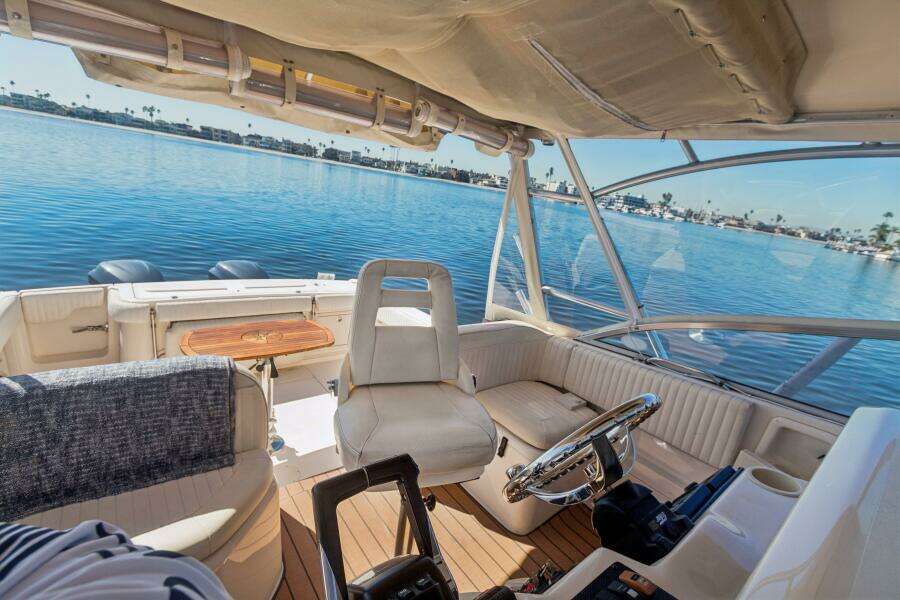 2006 Grady-White 330 Express - POLE POSITION