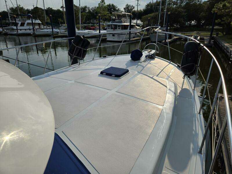 1987 Nova Marine Moorea