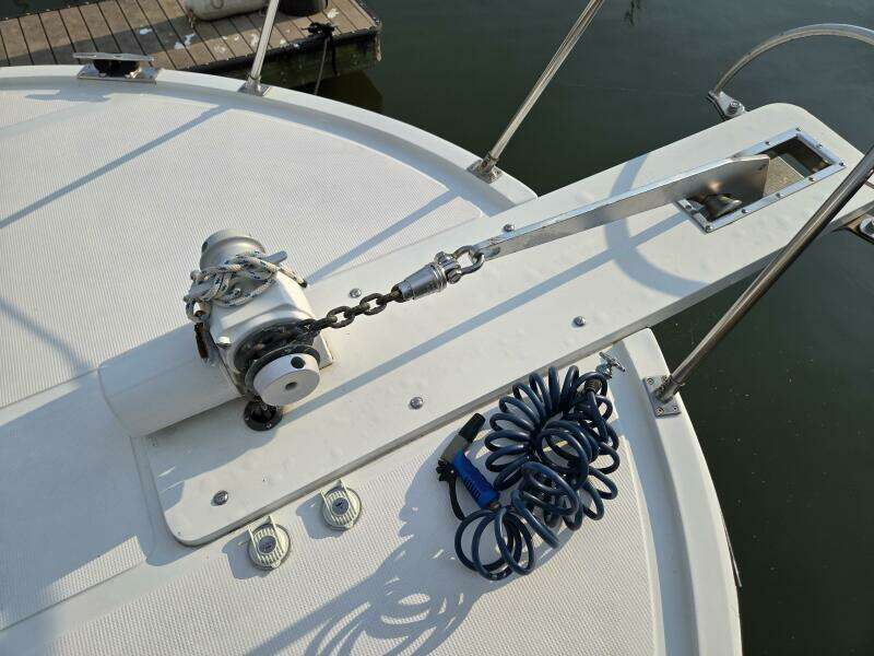 1987 Nova Marine Moorea