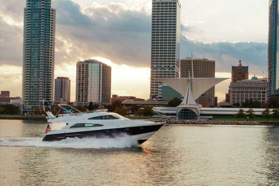 2011 Fairline 65 Squadron