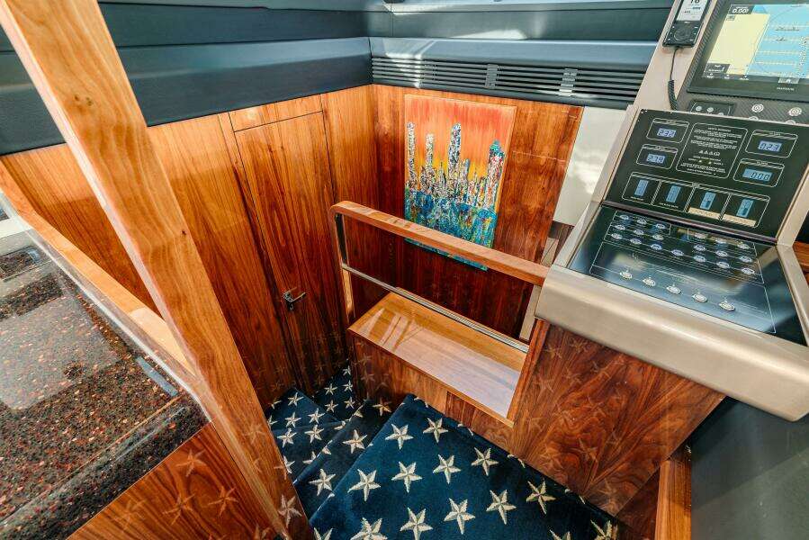 2011 Fairline 65 Squadron