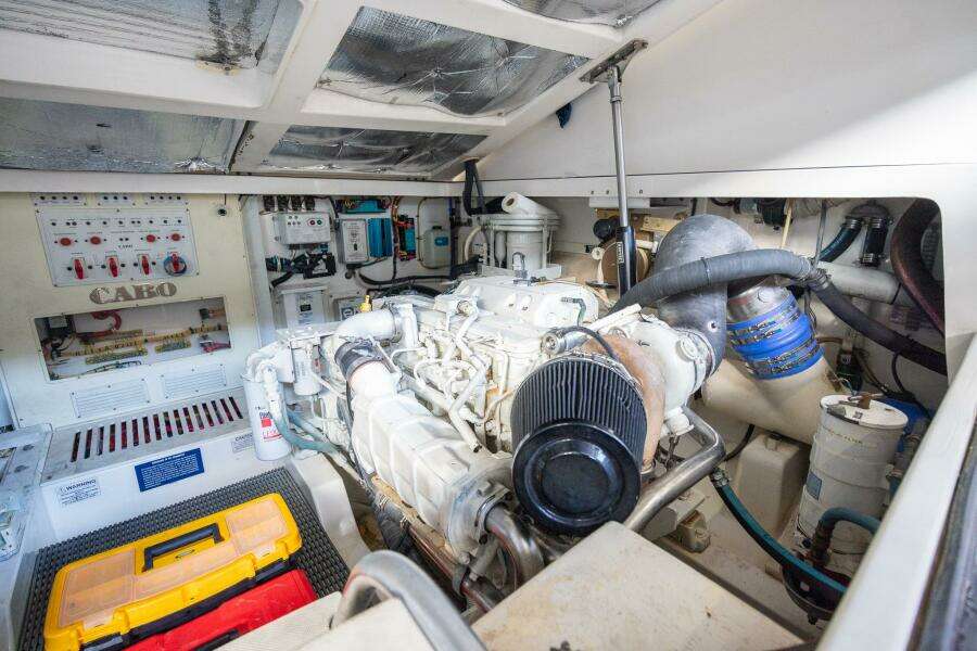 2012 Cabo 40 Express "True Story"