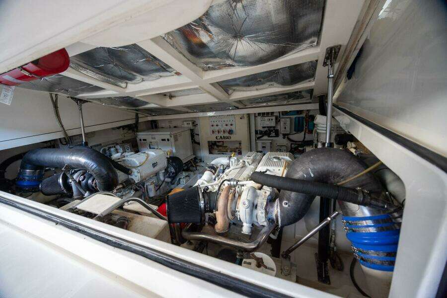 2012 Cabo 40 Express "True Story"