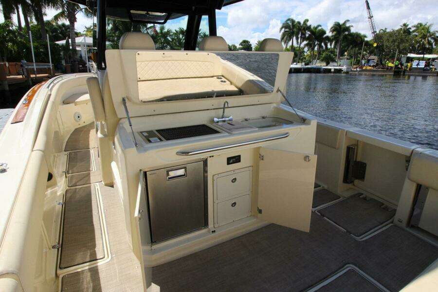 2020 Chris-Craft Catalina 34