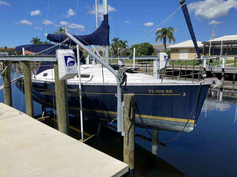 2000 Beneteau Oceanis 311