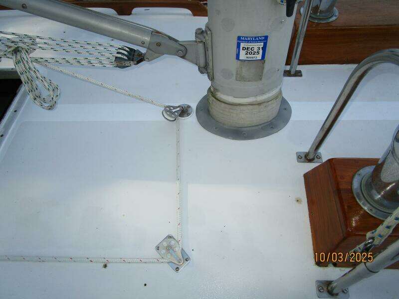 35' Bristol mast base2
