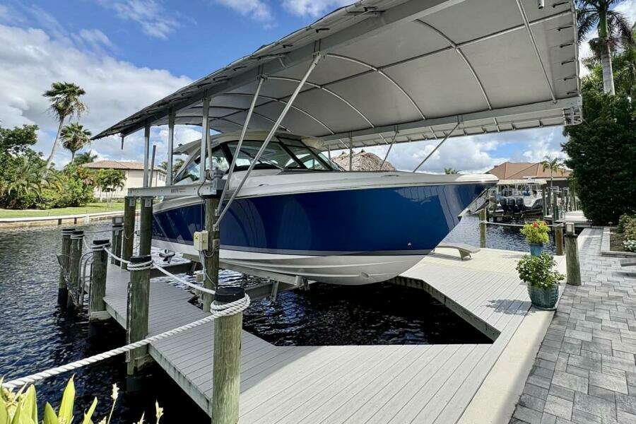 2024 Tiara Sport 34 LX
