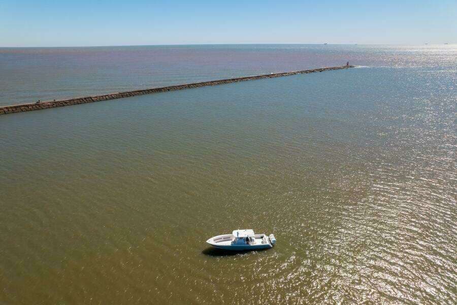 2019 Invincible 39 Open