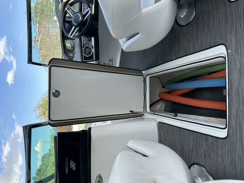 2020 Four Winns HD 240 OB