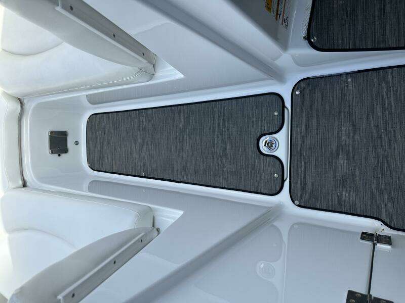 2020 Four Winns HD 240 OB