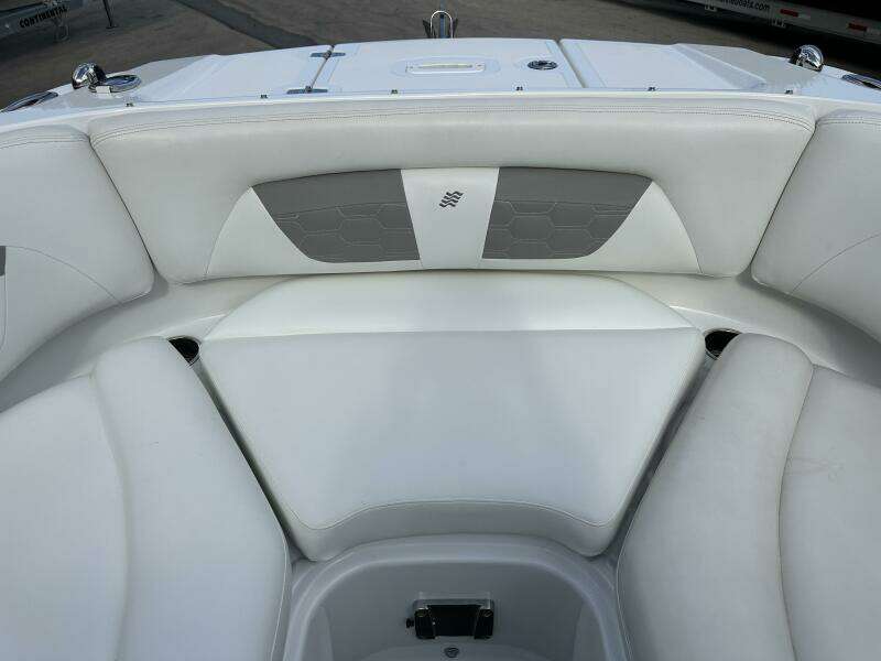 2020 Four Winns HD 240 OB