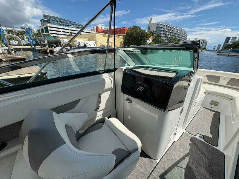 2020 Four Winns HD 240 OB