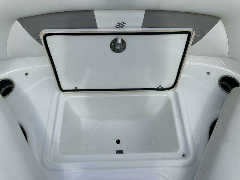 2020 Four Winns HD 240 OB