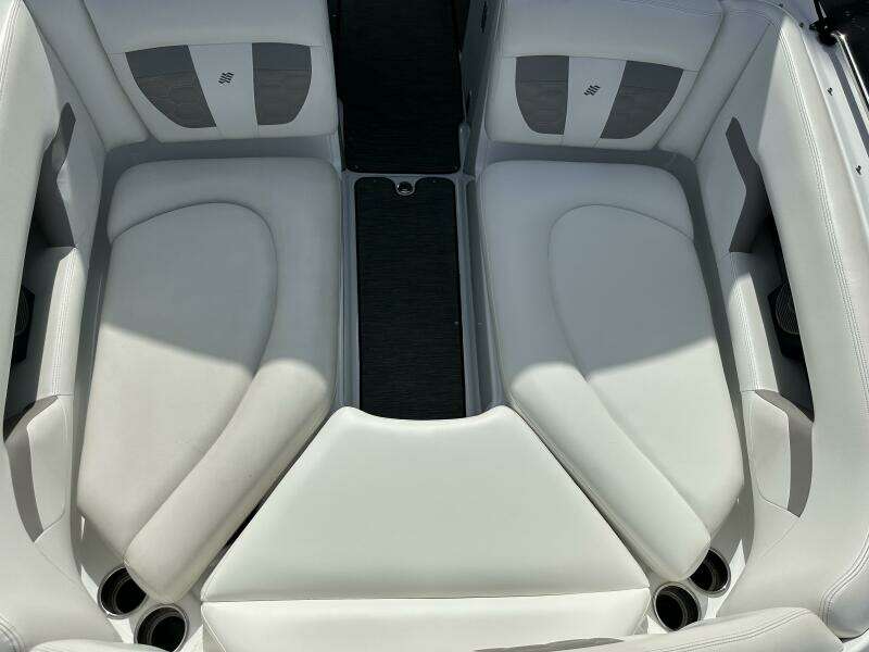 2020 Four Winns HD 240 OB