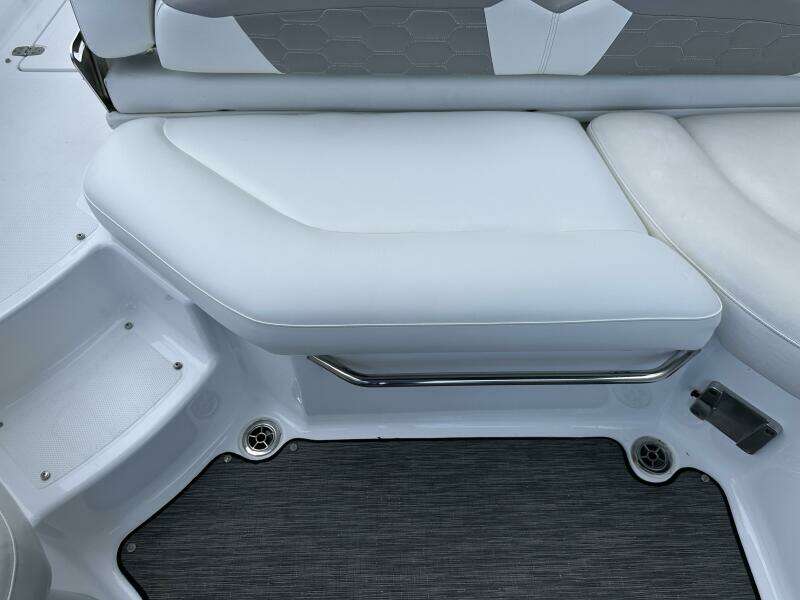 2020 Four Winns HD 240 OB