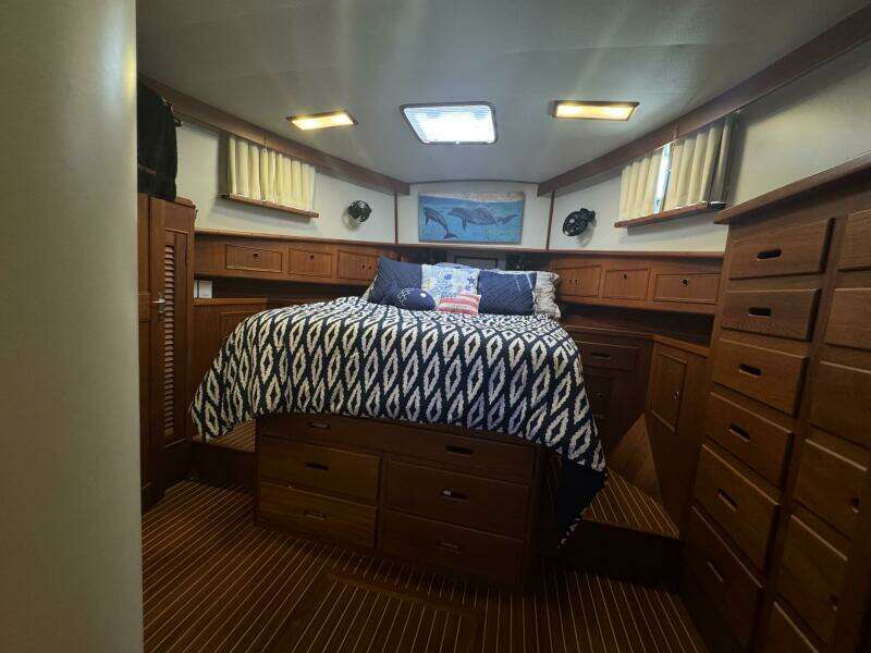 1997 Grand Banks 46 Europa