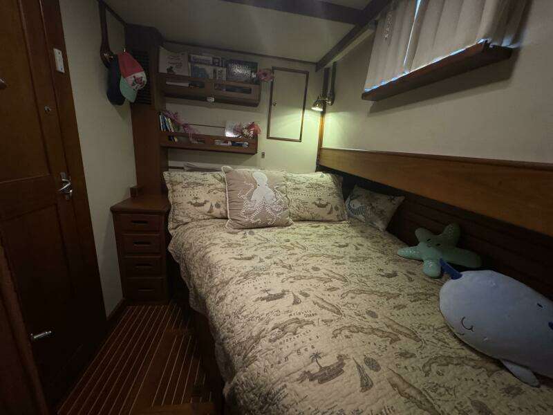 1997 Grand Banks 46 Europa