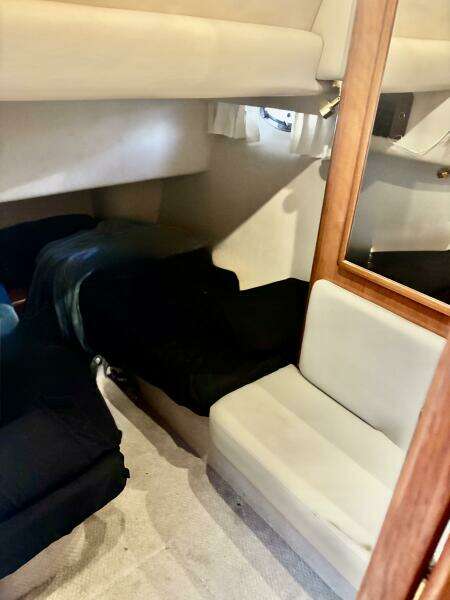 1999 Sea Ray 400 Sedan Bridge