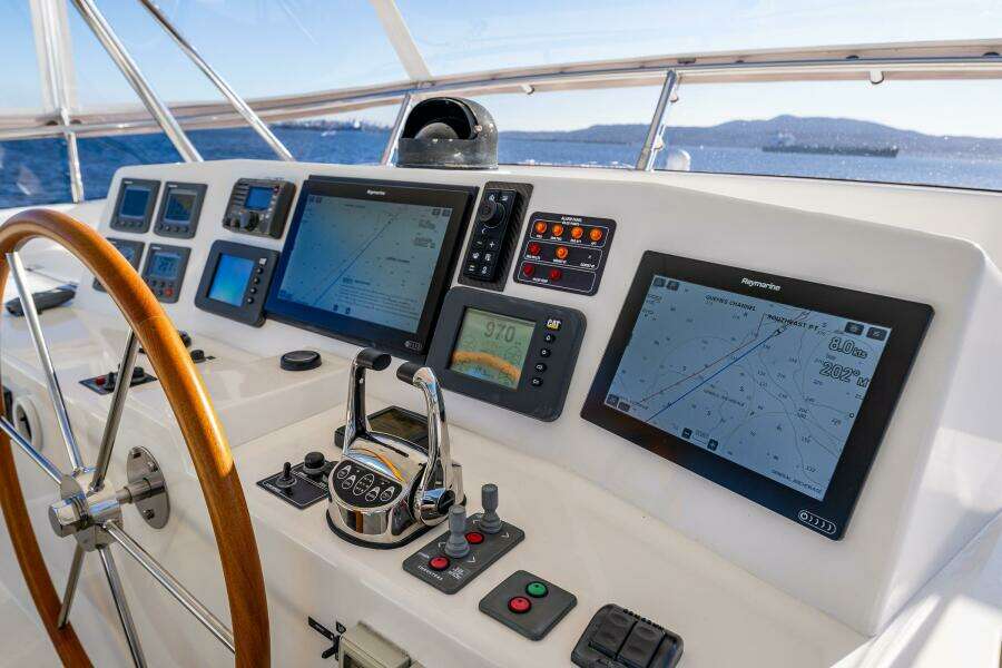 2007 Grand Banks 59 Aleutian Raised Pilothouse