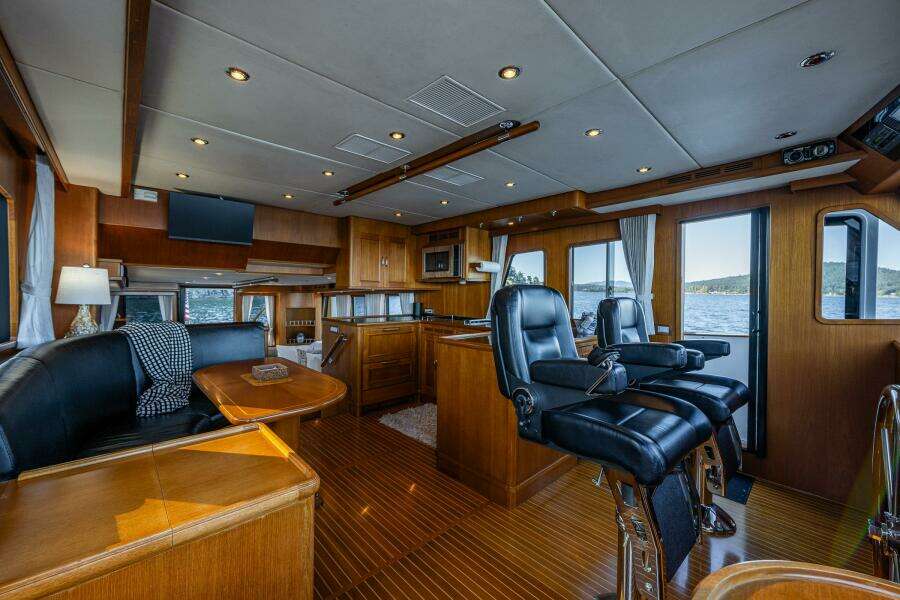 2007 Grand Banks 59 Aleutian Raised Pilothouse