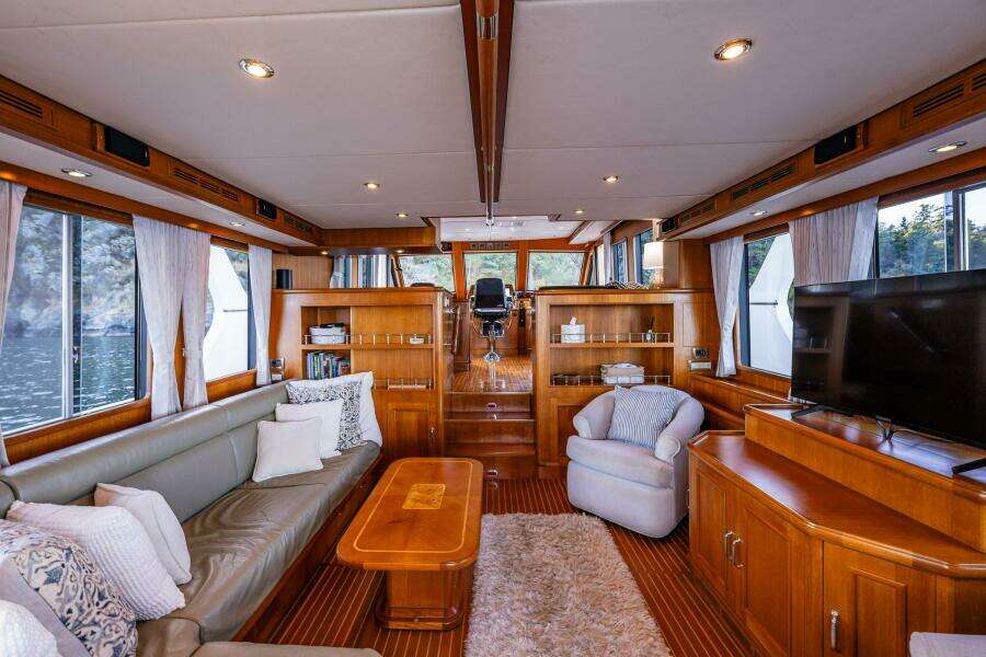 2007 Grand Banks 59 Aleutian Raised Pilothouse
